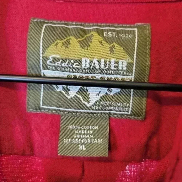 Eddie Bauer Outdoor Outfitter Red Cotton Flannel Button Down, Size XL - Picture 9 of 9